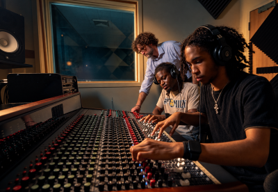 picture of music students in studio